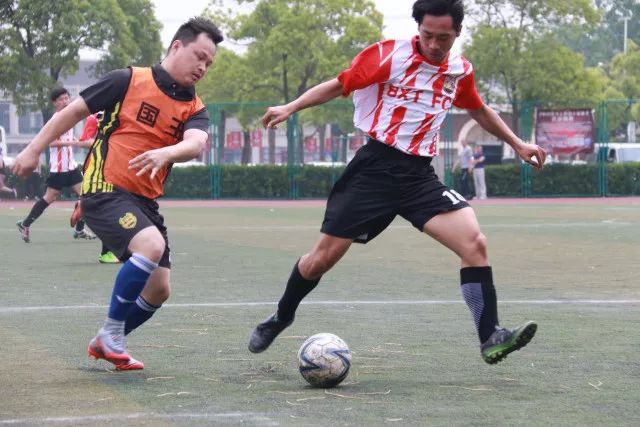 亚历山大35+8+9努尔基奇31篮板 雷霆力克太阳